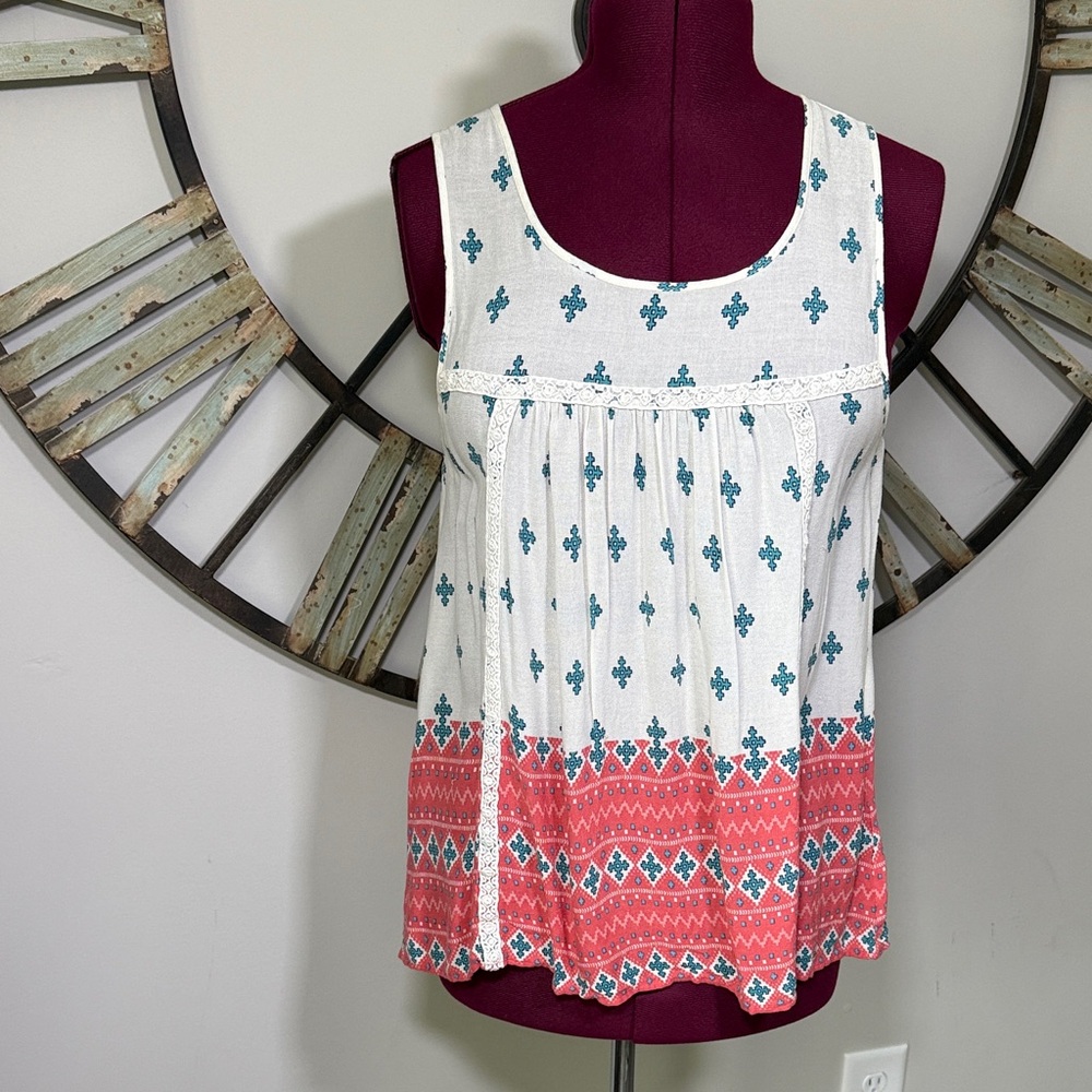Papaya Sleeveless Patterned Top